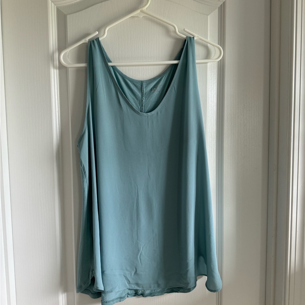 Loft tank top size L.